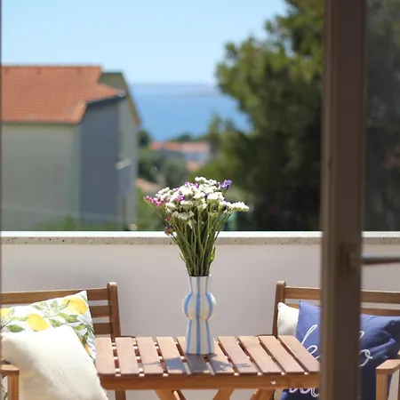 Dolce Mare Apartment Pakostane