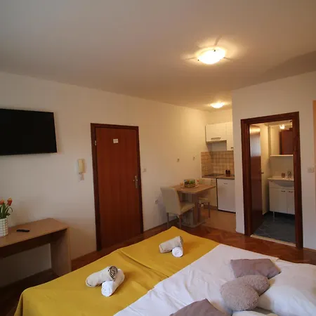 Dolce Mare Apartment *